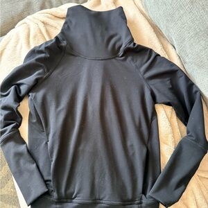 Lululemon Athletica Black Pull Over Sweater with front pocket